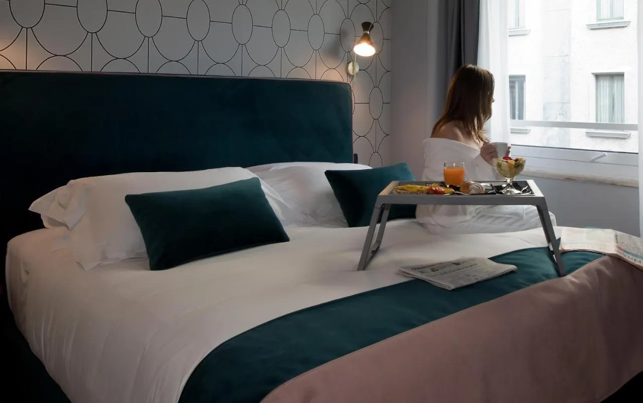 Duomo Hotel & Apartments Milan 4*,
