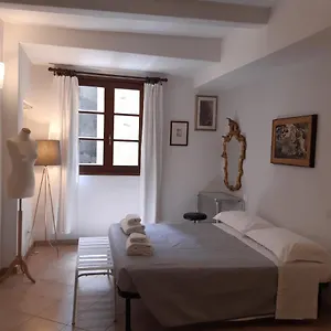 casa-de-blu.it-tuscanyhotel.com/