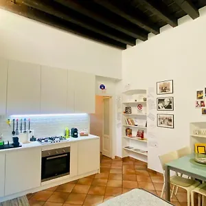 sweet-apartment-milano-navigli.it-lombardy.com/