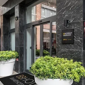 Bb Smarthotel Duomo ميلان