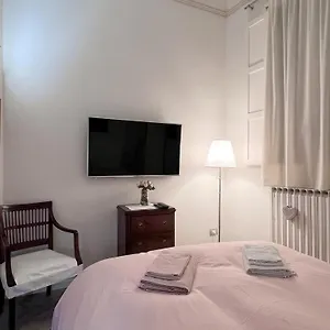 casa-guido-reni.emilia-romagnahotels.net/