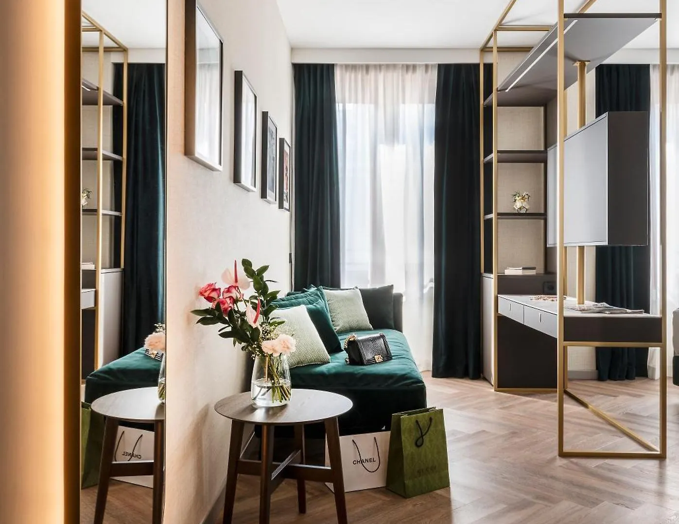 Duomo Hotel & Apartments Italy