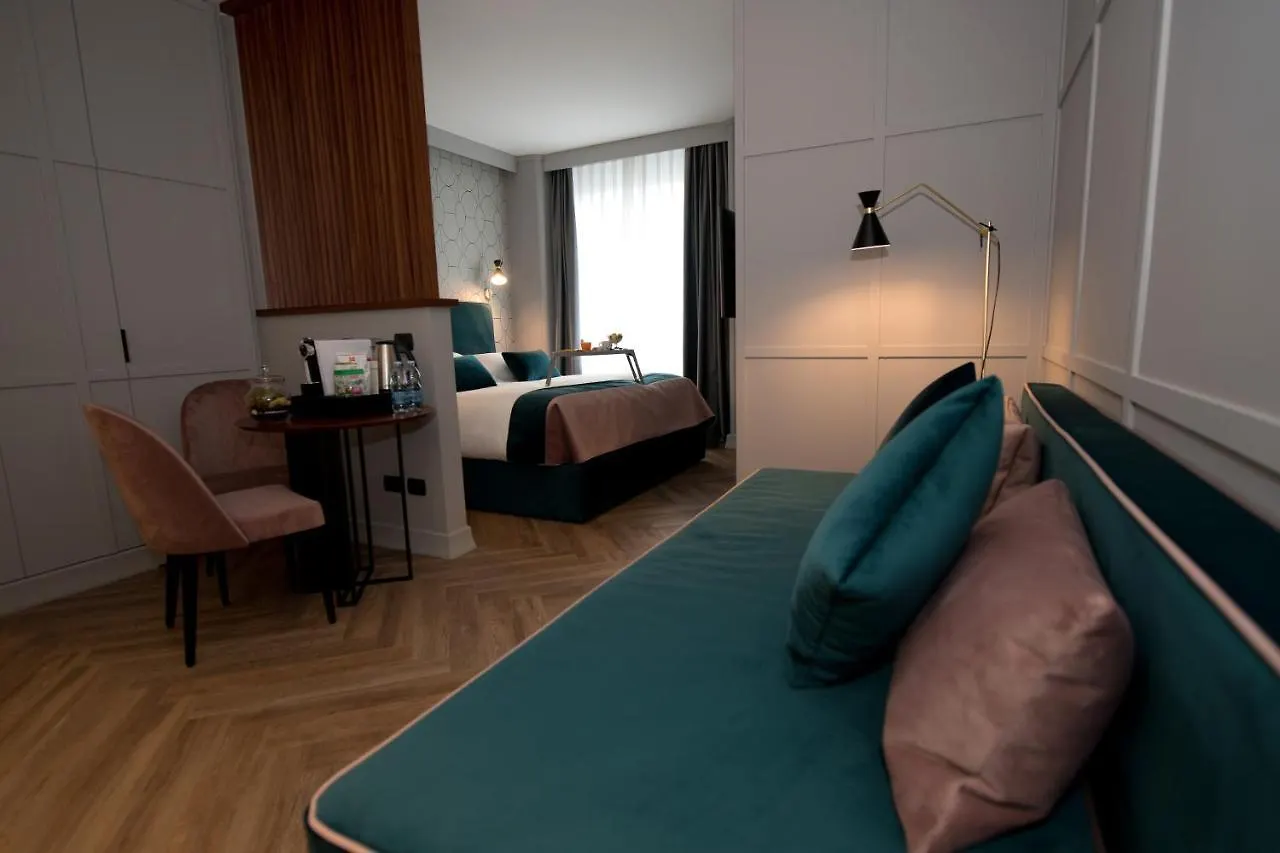 **** Apart Otel Duomo Hotel & Apartments Milano İtalya
